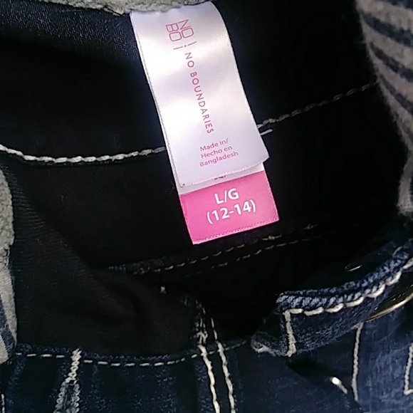 No Boundaries denim hoodie - Picture 3 of 5